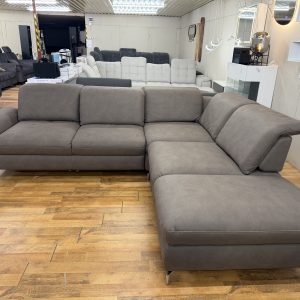 COLORADO sarokülő – Aquaclean kárpittal (szürkésbarna) – Ágyazható, ágyneműtartós, állítható ülésmélység