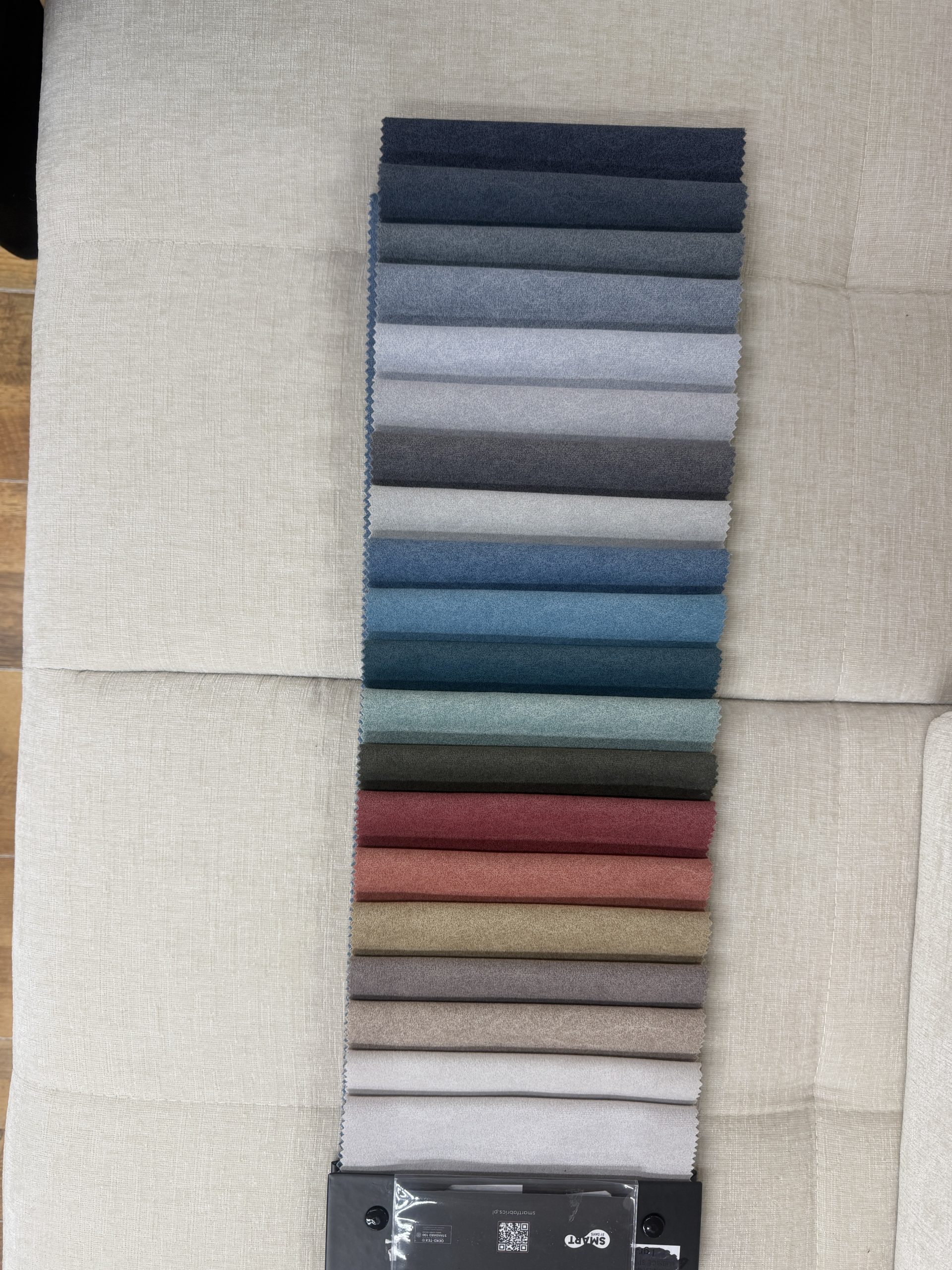 Berta U alakú multirelax ülőgarnitúra állítható komforttal, ágyazható és ágyneműtartós kivitelben - Image 8