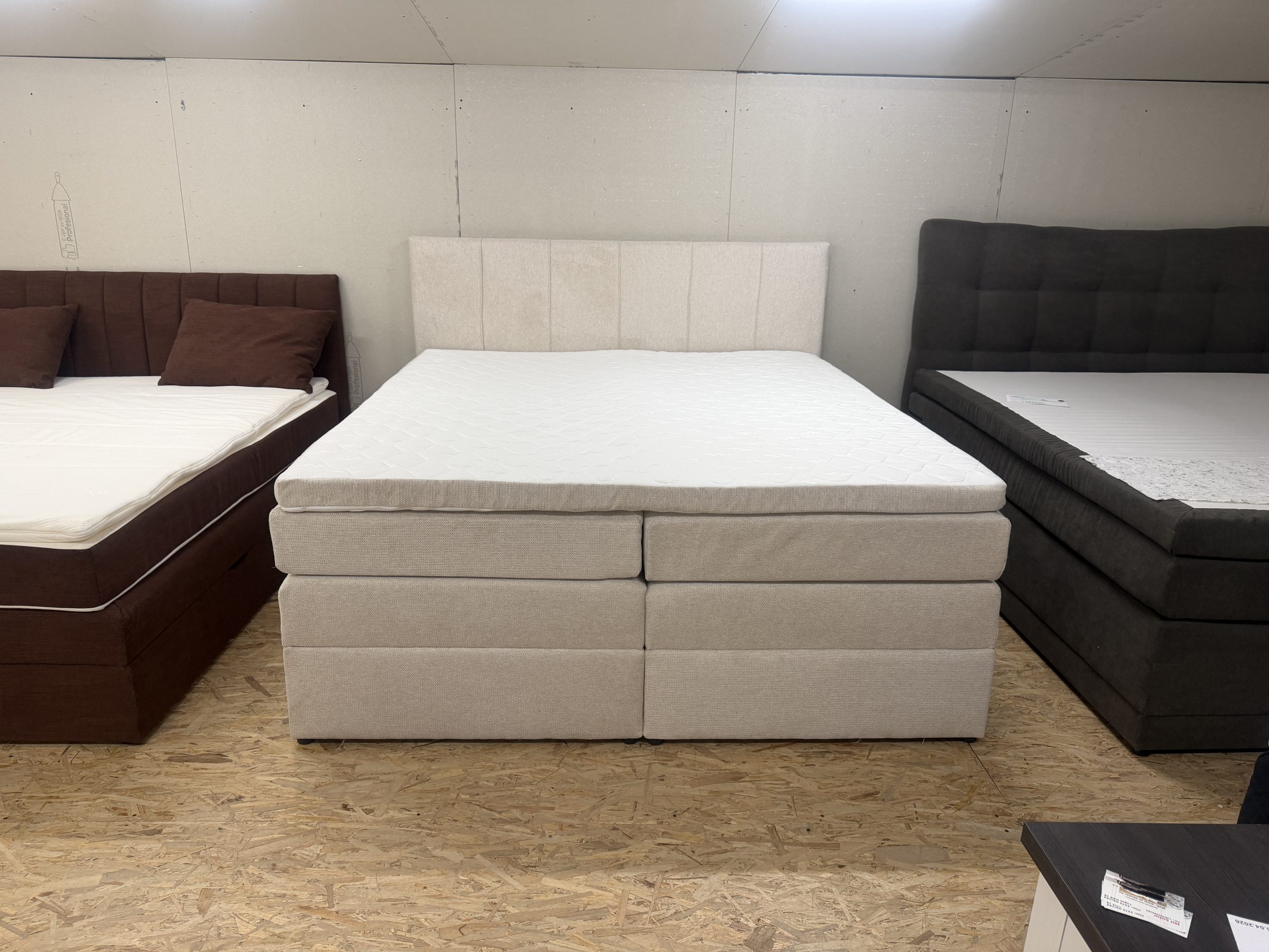 Lauro Boxspring ágy bézs színben – 180×200 cm fekvőfelülettel, extra H4 keménységű matracokkal - Image 2