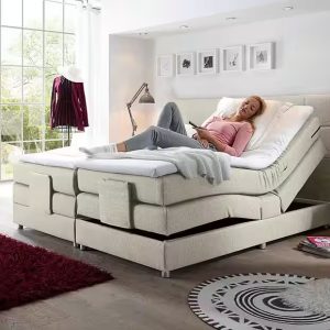 Manolo 2 motoros boxspring ágy krém színben, 180x200 cm-es fekvőfelülettel (SOE FJO M9)