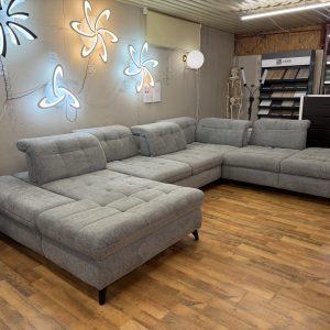 Santa Rosa relax U alakú kanapé – ágyazható, állítható ülésmélységgel, dupla ágyneműtartóval, világosszürke – 195 × 400 × 275 cm